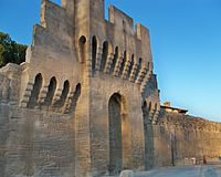 Stadsmuren van Avignon