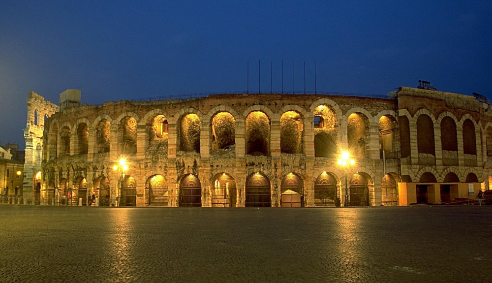 Arena van Verona (Romeins amfitheater)