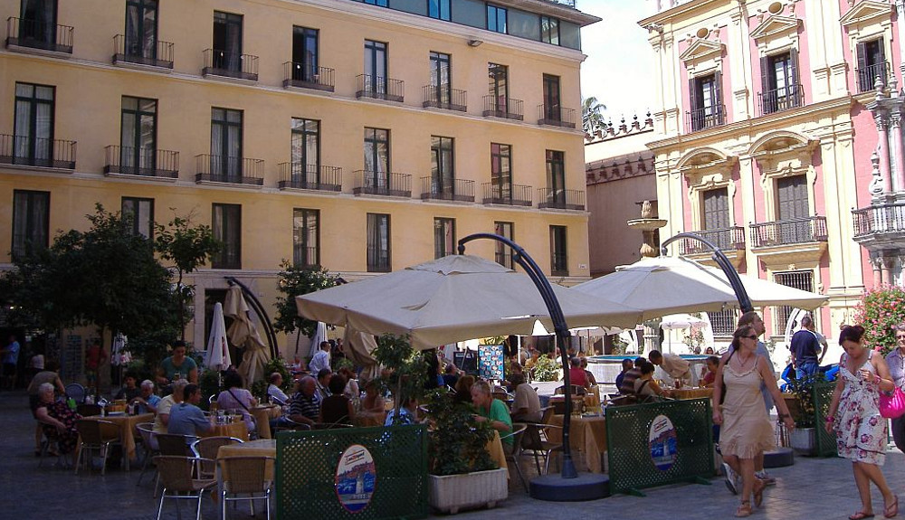 El Pimpi Bodega Bar Málaga (wijnbar, tapas en ontbijt)